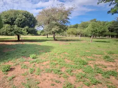 Terreno à venda de 3.600 m² em Caacupé, Cordillera