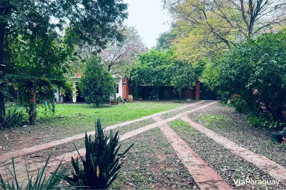 Terreno à venda de 399 m² em La Asunción, Mariano Roque Alonso