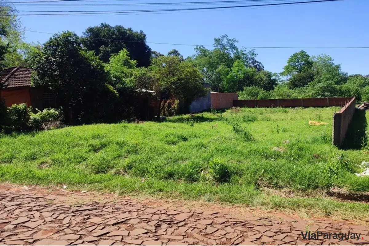 Land for sale of 420 m² in Cambyretá, Itapúa