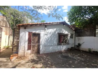 Terreno à venda de 433 m² em Pinozá, Assunção