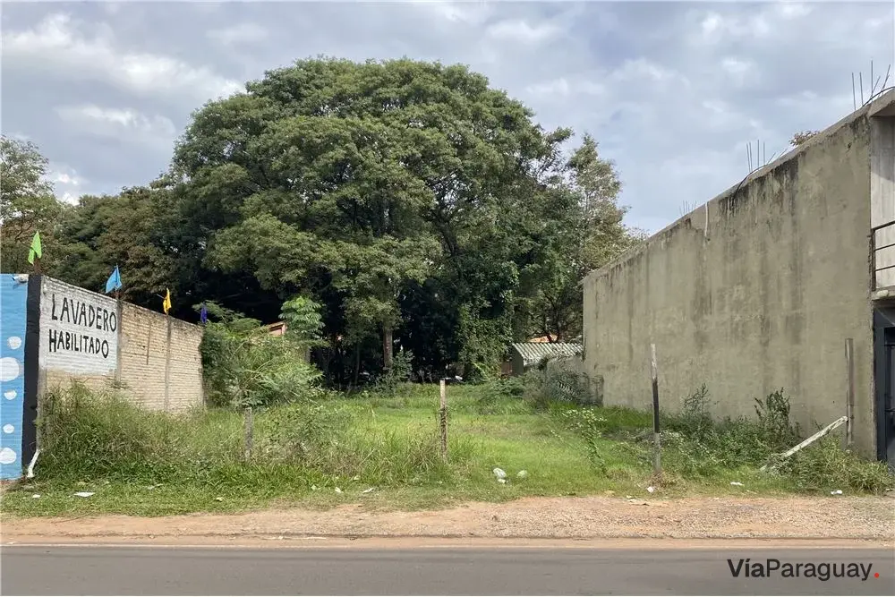 Terreno à venda de 439 m² em San Lorenzo