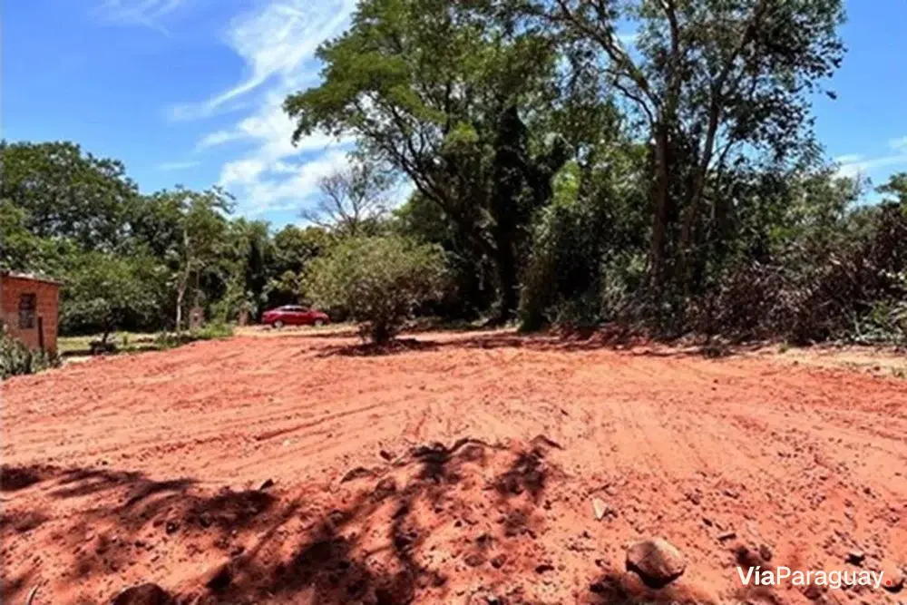 Terreno à venda de 448 m² em Limpio, Central