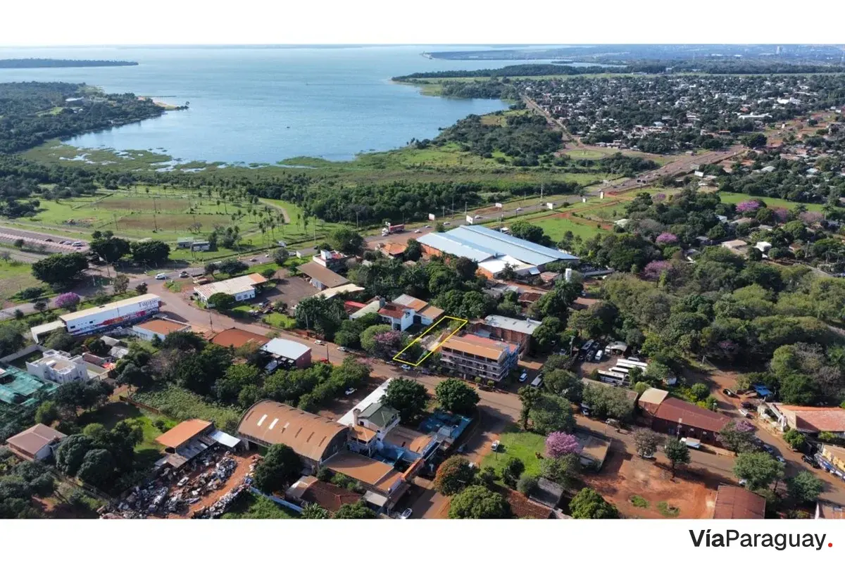 Terreno à venda de 600 m² em San Carlos, Hernandarias