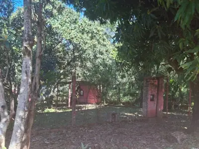 Terreno à venda de 616 m² em Cambyretá, Itapúa