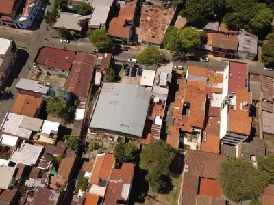 Terreno à venda de 795 m² em La Encarnación, Assunção