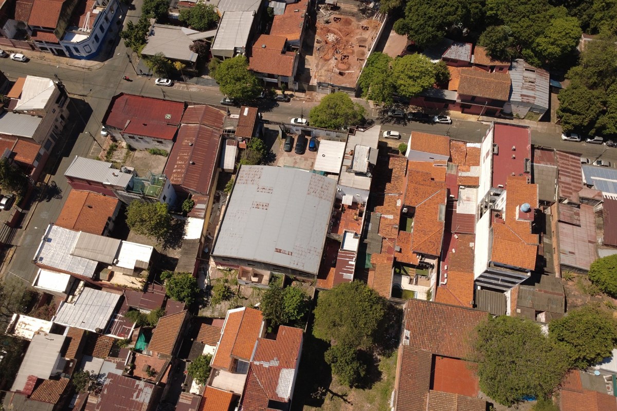 Terreno à venda de 795 m² em La Encarnación, Assunção
