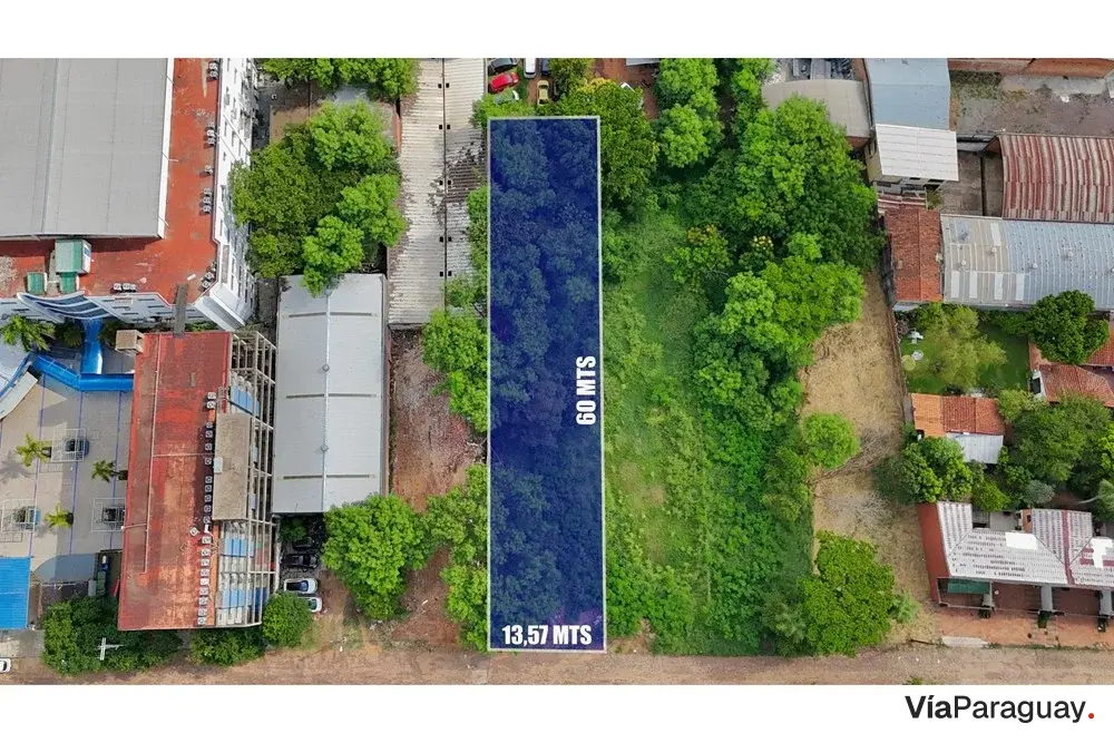 Terreno à venda de 814 m² em Fernando de la Mora