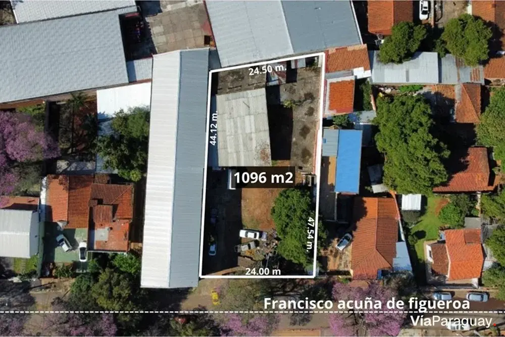 Terreno en venta en 4 Mojones, Lambaré