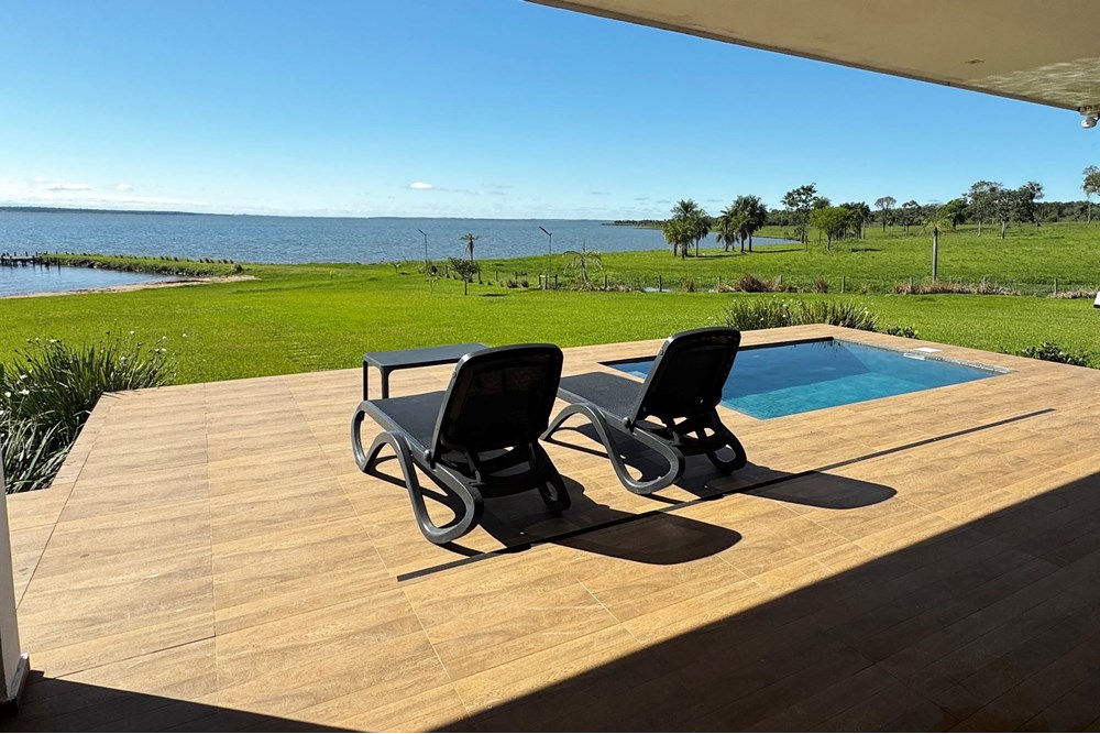 Land for sale in Aeroclub y Marina Paraqvaria, Carmen del Paraná