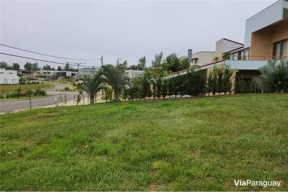 Terreno à venda em Aqua Village, Altos