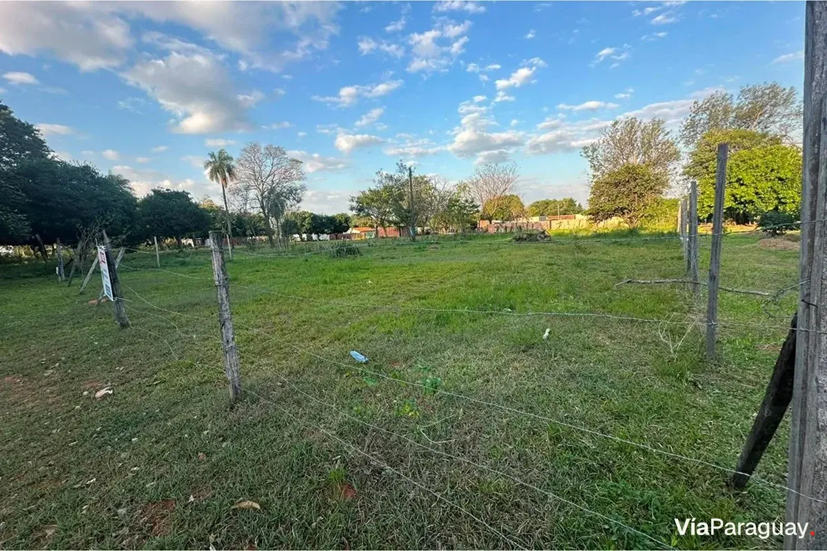 Terreno en venta en Areguá, a pasos de Caacupemí