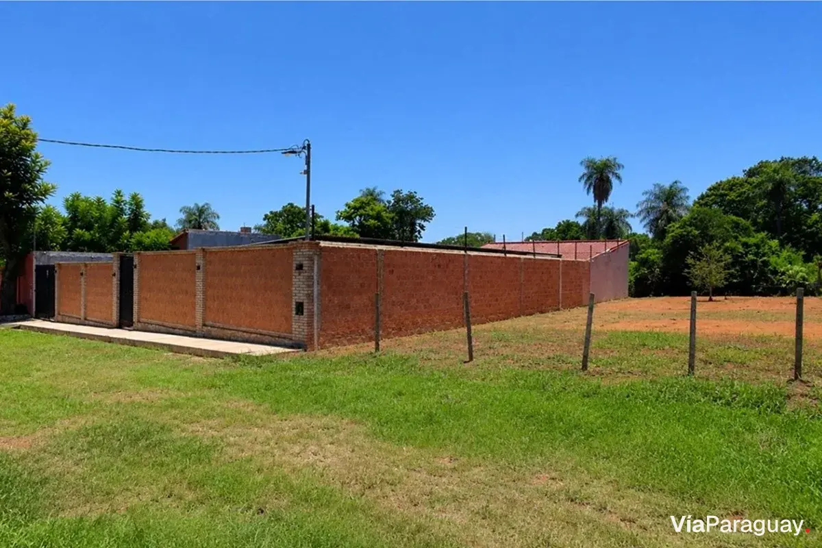 Terreno à venda em Areguá – Bairro Pindolo