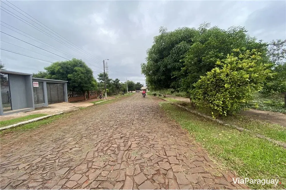 Terreno en venta en Arroyo Porã, Cambyretá