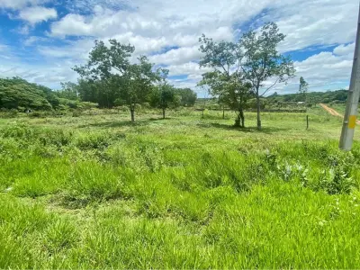 Terreno à venda em Arroyos y Esteros, Cordillera