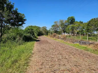 Terreno à venda em Arroyos y Esteros, Cordillera