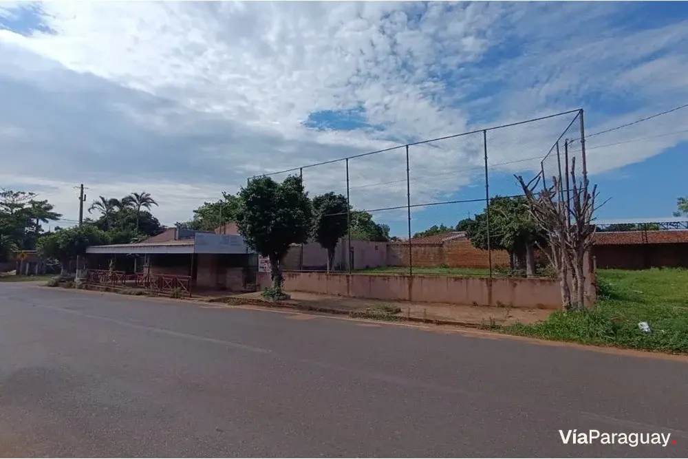 Terreno à venda no bairro Anahí, San Lorenzo
