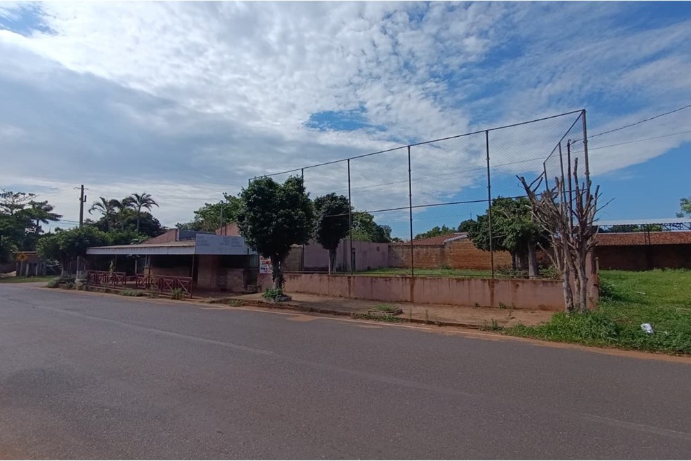 Terreno à venda no bairro Anahí, San Lorenzo