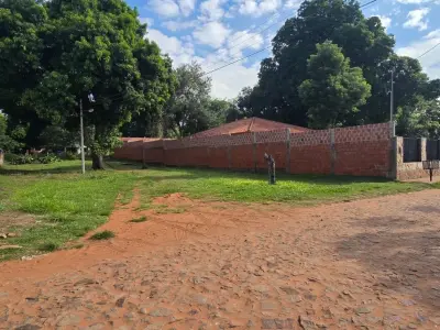 Terreno à venda no Barrio Caacupemi, Areguá | 500 m²