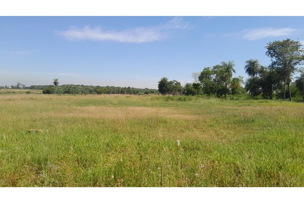 Terreno en venta en barrio cerrado en Villeta