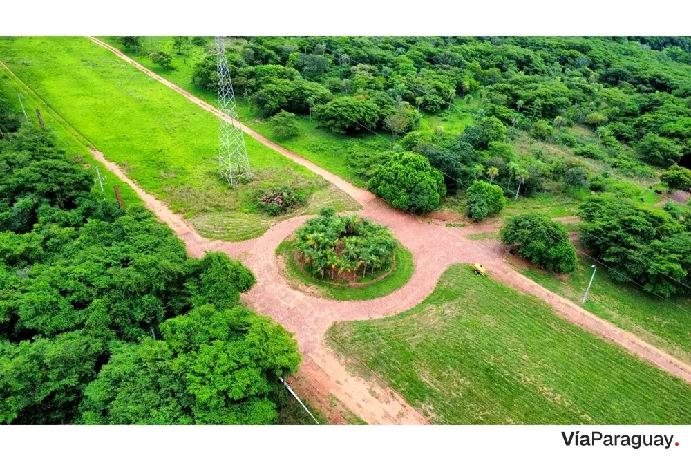 Terreno à venda em condomínio fechado em Ypacaraí