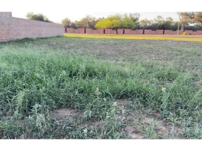 Terreno en venta en barrio cerrado Paraíso, Filadelfia