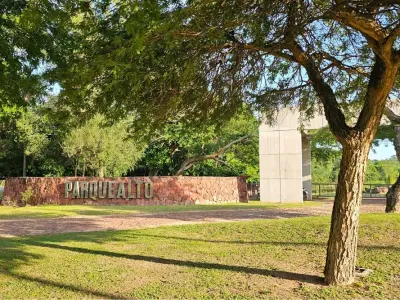 Terreno à venda em condomínio Parque Alto, Ypacaraí