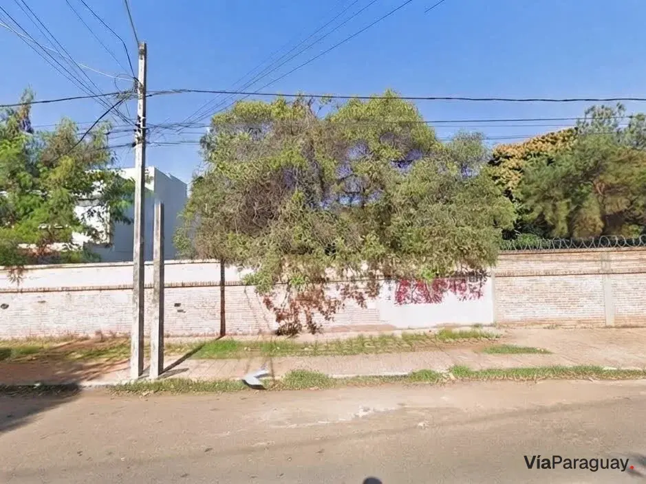 Land for sale in Barrio Herrera, Asunción