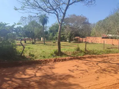 Terreno à venda no Barrio J, Capiatá 1