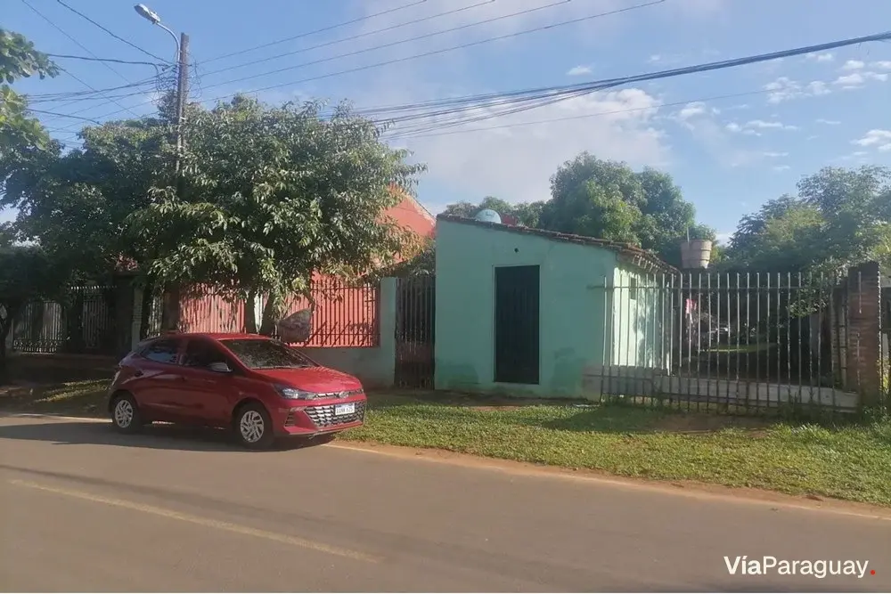 Terreno à venda no bairro La Amistad, Luque
