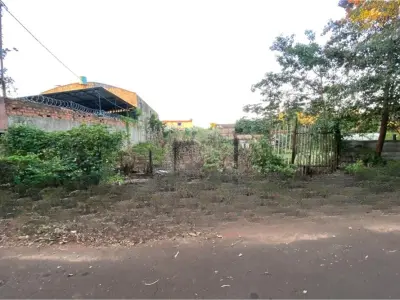 Terreno à venda no Barrio Pablo Rojas, Ciudad del Este
