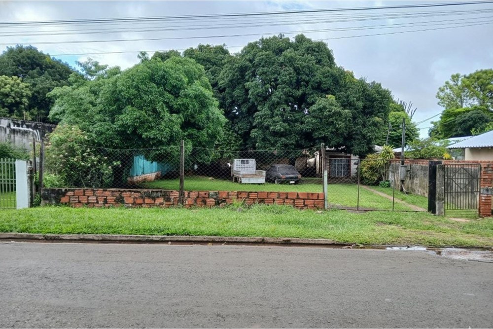 Terreno à venda no Barrio San Roque González, Encarnación