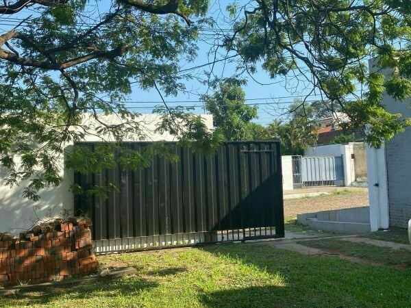Terreno en venta en barrio Sol de América, Villa Elisa