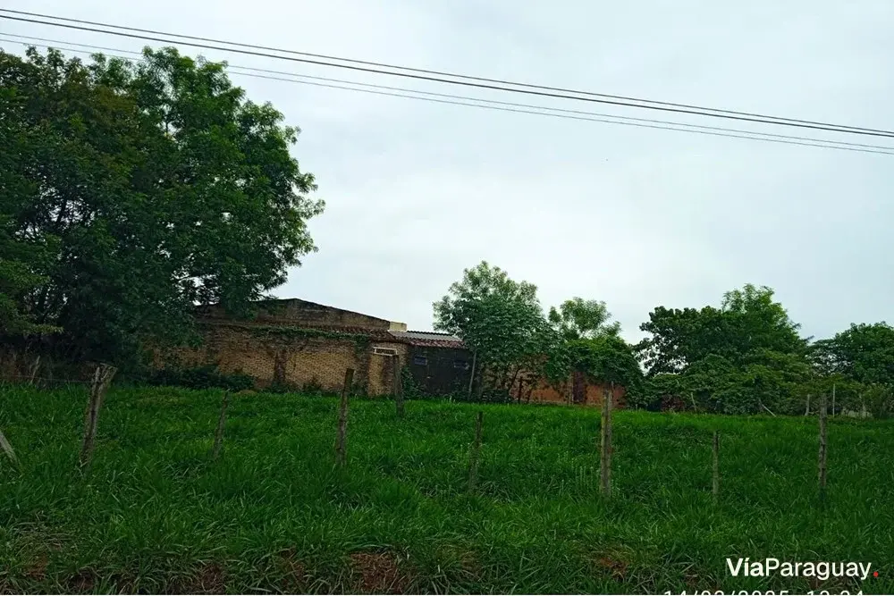 Terreno en venta en Caacupé, barrio Buena Vista