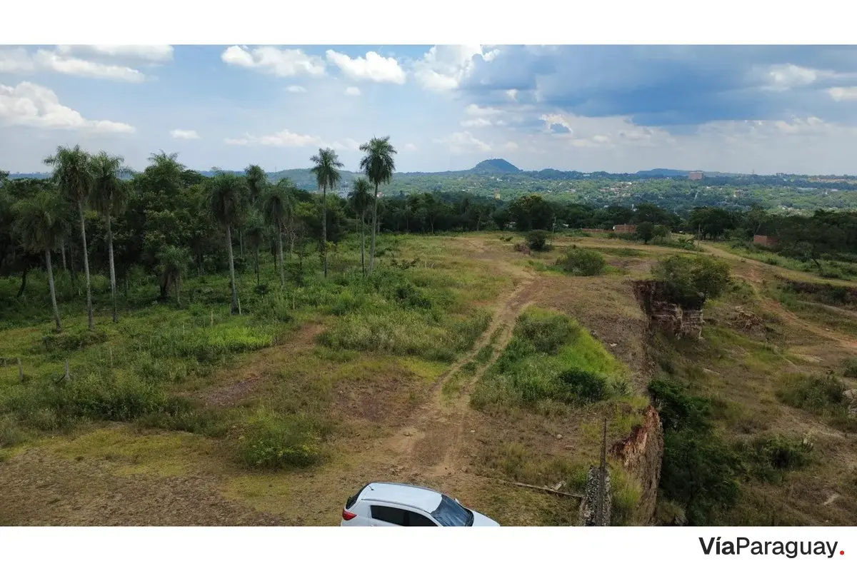 Land for sale in Caacupé, Carmelitas neighborhood