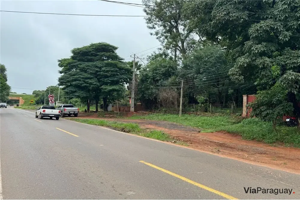Terreno à venda em Caacupé, região de Cabañas