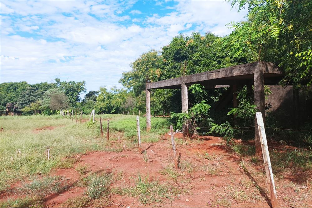 Terreno à venda em Cambyretá, Itapúa