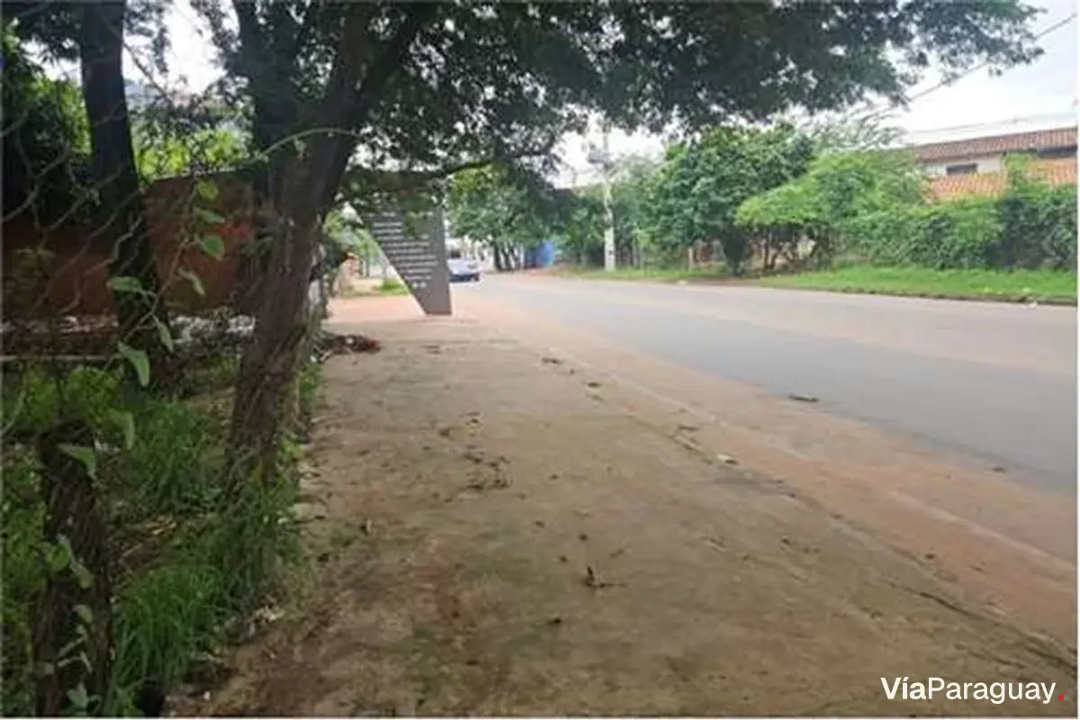 Terreno à venda no Centro, Ñemby