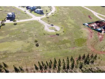 Terreno en venta en Costa del Lago, Hernandarias