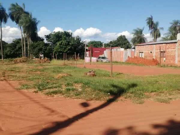 Terreno en venta en Costa Sosa, Luque
