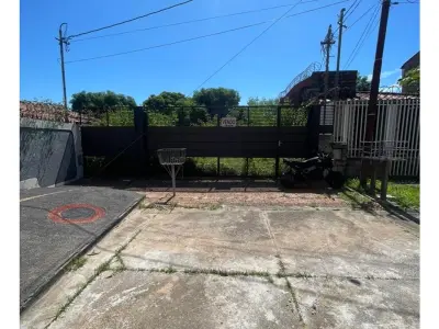 Terreno à venda no Cuarto Barrio, Luque