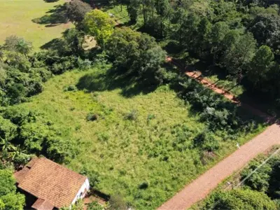 Terreno en venta en el barrio San Isidro, Encarnación
