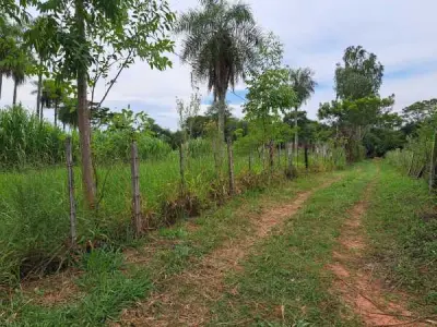 Terreno en venta en el casco urbano de Yaguarón, Paraguarí