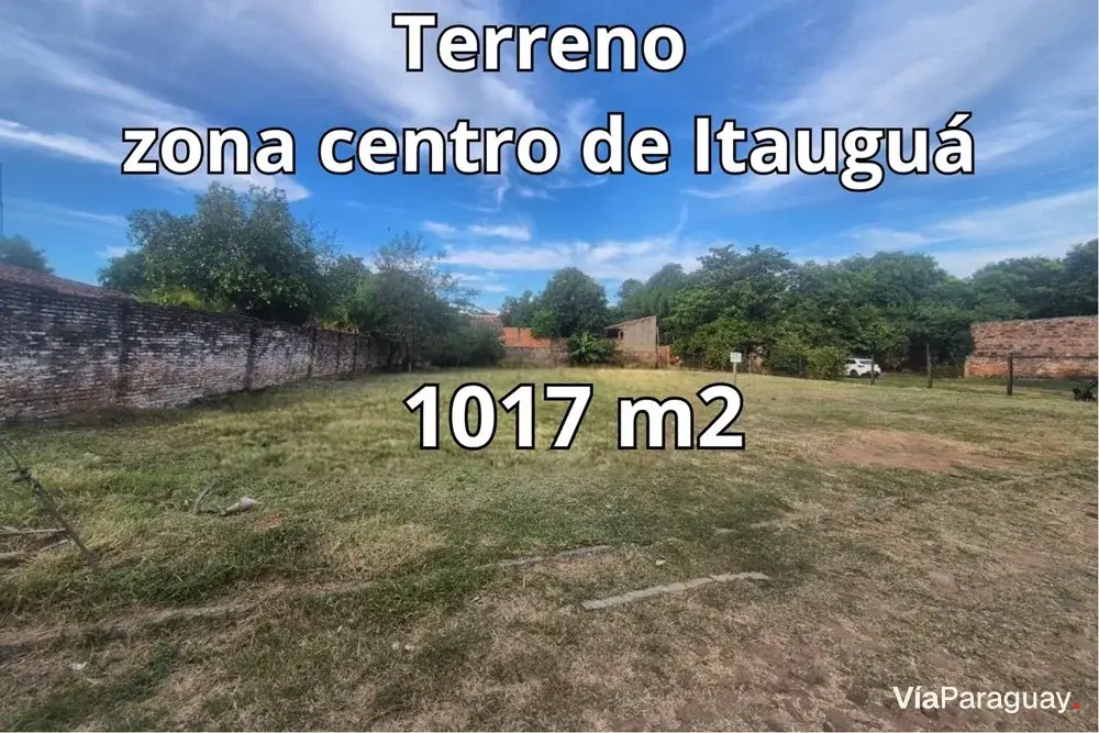 Terreno à venda no centro de Itauguá, Central