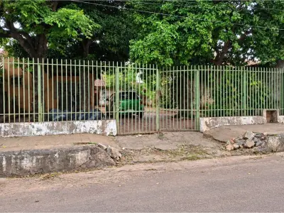 Terreno à venda no centro de Luque, Central