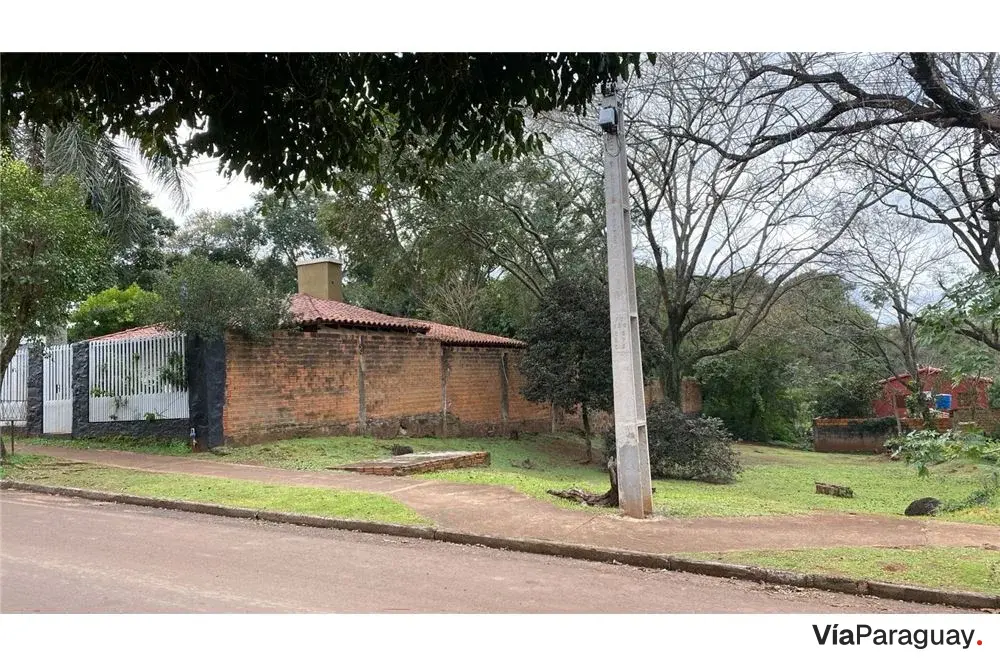 Terreno à venda em Encarnación, Itapúa