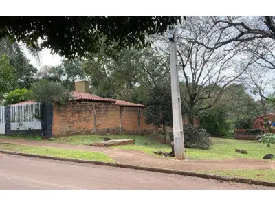 Terreno à venda em Encarnación, Itapúa