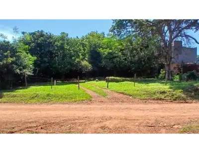 Terreno en venta en Encarnación, Itapúa