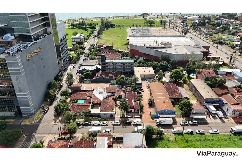 Terreno à venda em Encarnación, Itapúa