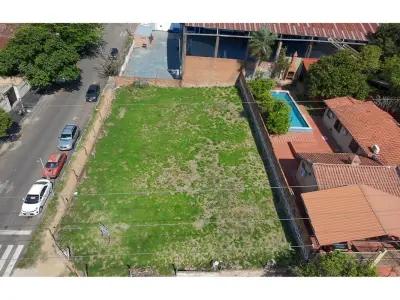 Terreno en venta en esquina, barrio San Antonio, Asunción
