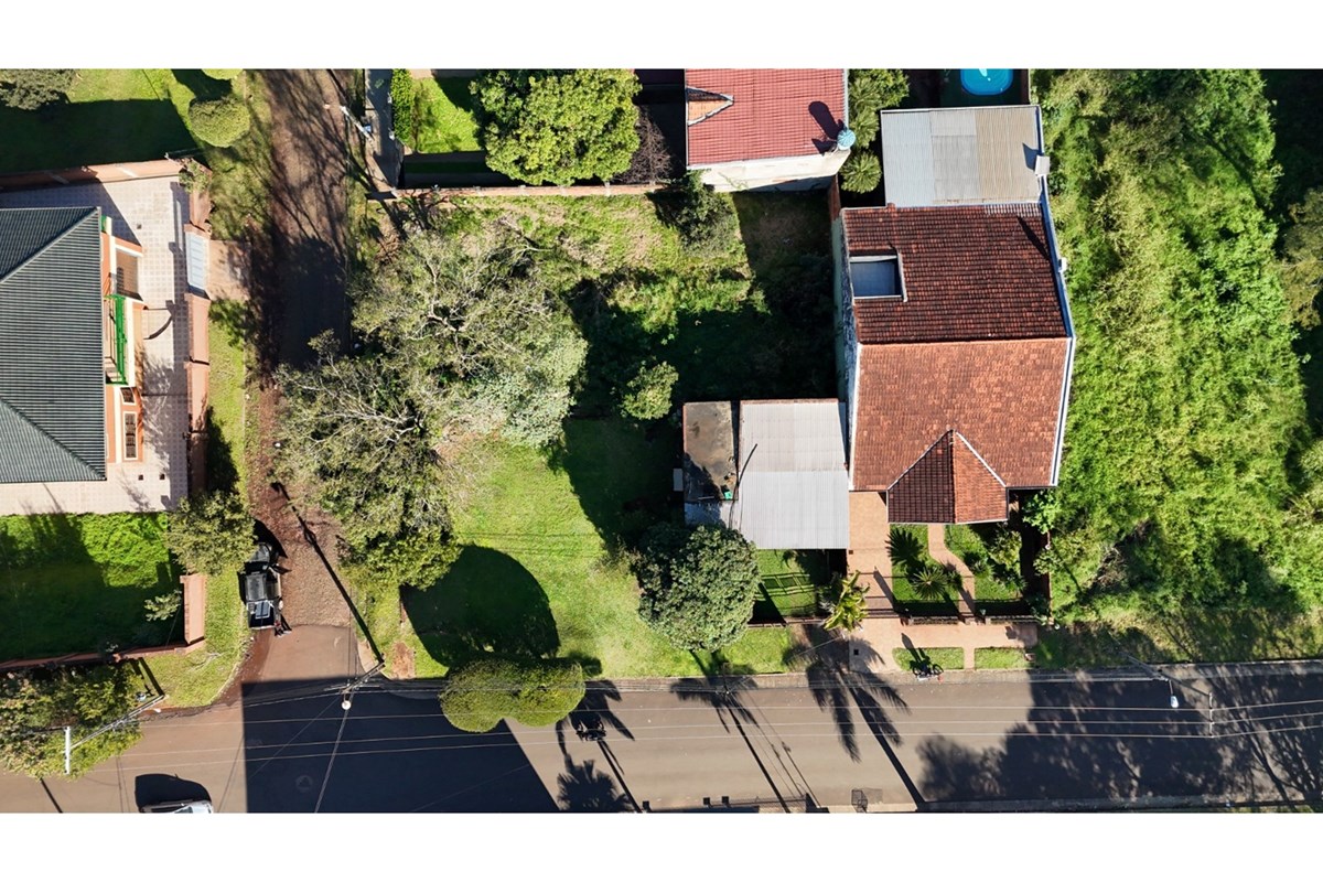 Terreno à venda em esquina no Barrio Carmelitas, Cambyretá